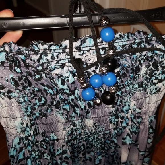 Cover up - Picture 3 of 3